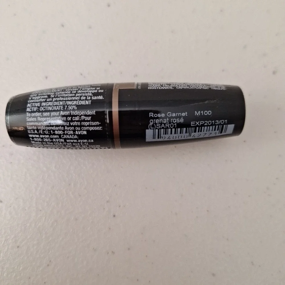 NEW Sealed AVON SMOOTH MINERALS LIPSTICK lip color‎ - SPF 15 - ROSE GARNET